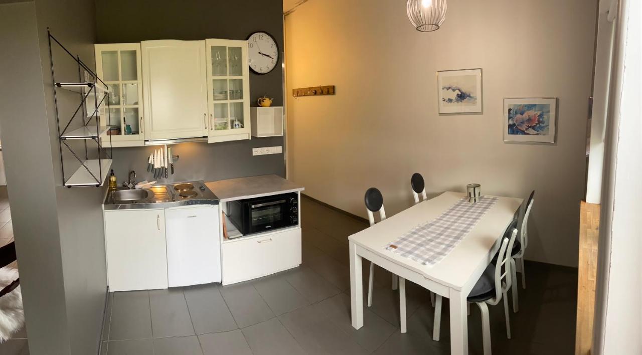 Moerk Guesthouse Hveragerdi Esterno foto